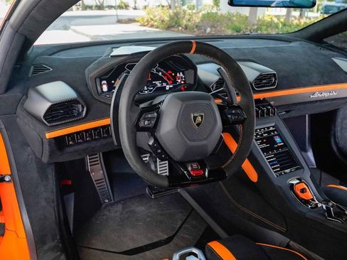 Used 2022 Lamborghini Huracan STO image 50