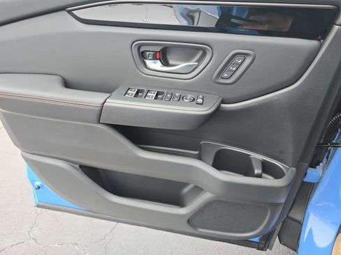 New 2025 Honda Pilot TrailSport image 28