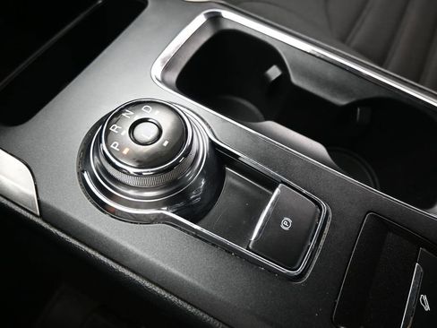 Certified 2017 Ford Fusion SE image 16