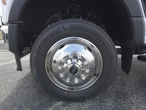 New 2025 Ford F550 4x4 Supercab Super Duty image 21
