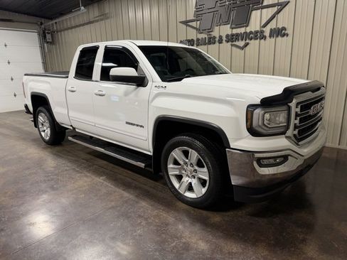 Used 2016 GMC Sierra 1500 SLE w/ SLE Value Package image 6