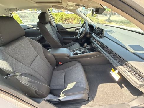 New 2025 Honda Accord SE image 42