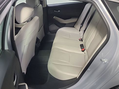 Certified 2025 Honda Accord EX-L image 17