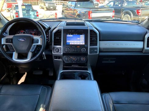 Used 2019 Ford F250 Lariat w/ Lariat Value Package image 15