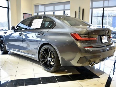 Used 2020 BMW 330i xDrive 330i xDrive w/ M Sport Package image 4