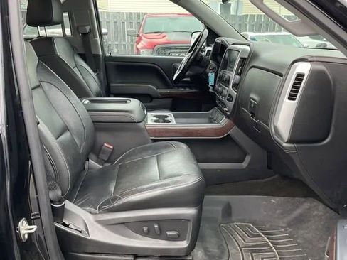 Used 2018 GMC Sierra 1500 SLT w/ SLT Premium Package image 17