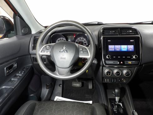 Used 2020 Mitsubishi Outlander Sport AWD image 13