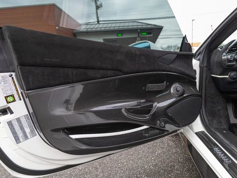 Used 2020 Ferrari 488 Pista Coupe image 41