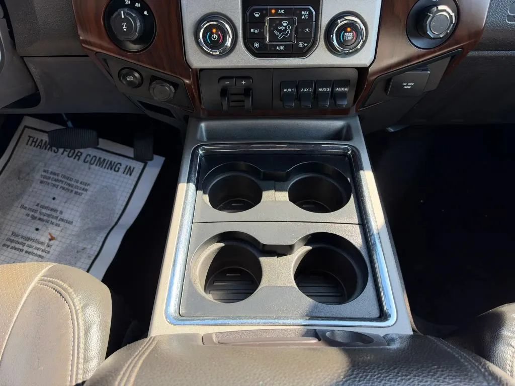Used 2015 Ford F250 Lariat w/ Lariat Ultimate Package AWD/4WD image 24