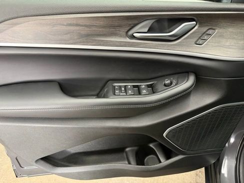 New 2026 Jeep Grand Cherokee Limited w/ Trailer Tow Package image 15