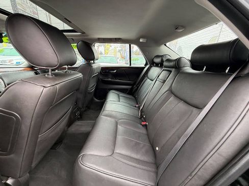 Used 2009 Cadillac DTS w/1SD image 18