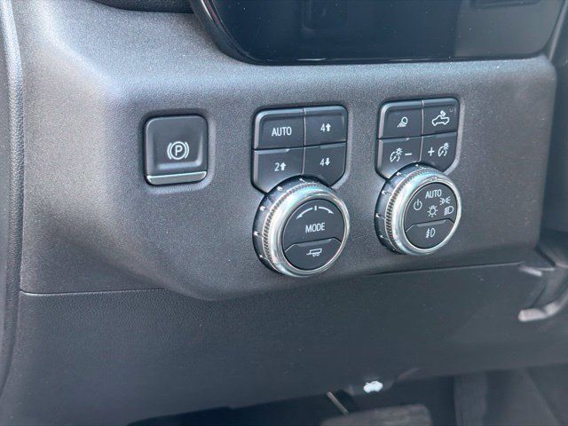 Used 2024 GMC Sierra 1500 Elevation w/ Elevation Premium Package AWD/4WD image 24