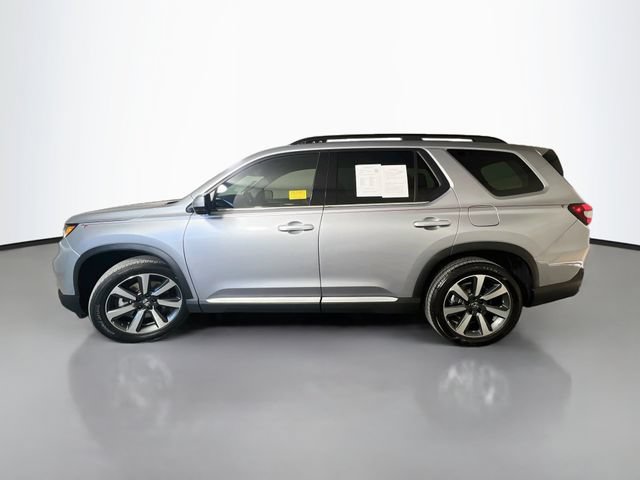 Used 2024 Honda Pilot Elite image 5