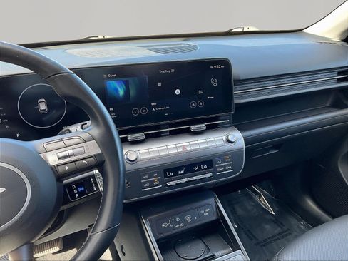 Certified 2024 Hyundai Kona Limited AWD/4WD image 9