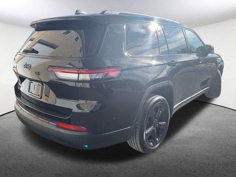 Used 2021 Jeep Grand Cherokee L Laredo image 13