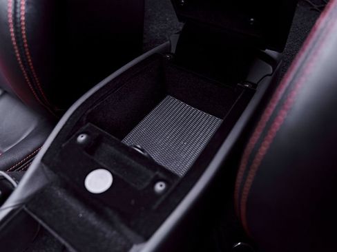 Used 2018 Ferrari 488 Spider RWD image 81