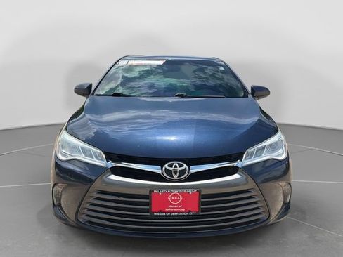 Used 2015 Toyota Camry XLE FWD image 9