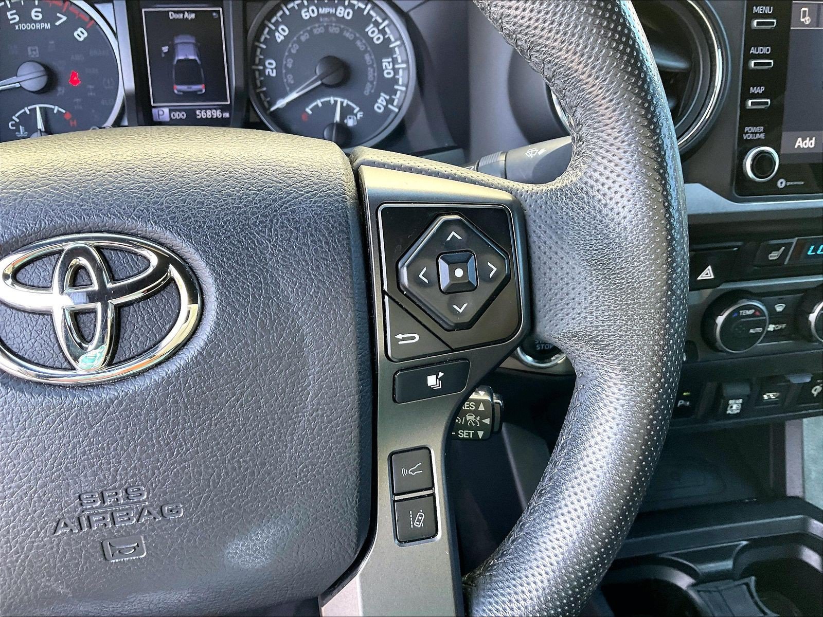 Used 2021 Toyota Tacoma TRD Off-Road w/ TRD Premium Off Road Package AWD/4WD image 19