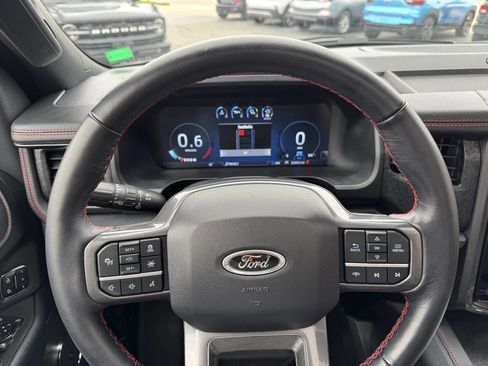 Used 2024 Ford Expedition Limited image 22