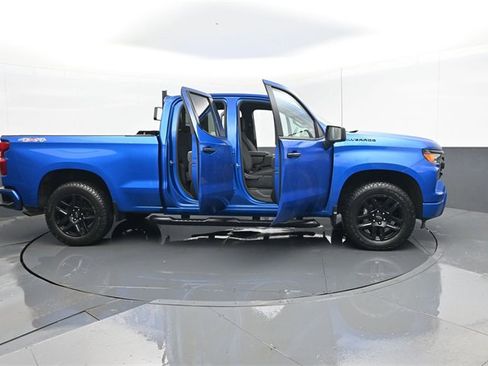 Used 2023 Chevrolet Silverado 1500 Custom w/ LPO, Dark Essentials Package image 28