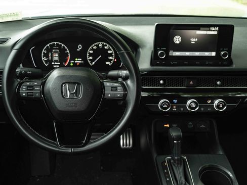 Used 2024 Honda Civic Sport image 19