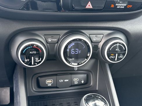 New 2026 Hyundai Venue SEL FWD image 21