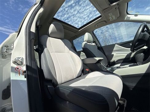 Used 2020 Subaru Forester Premium image 24