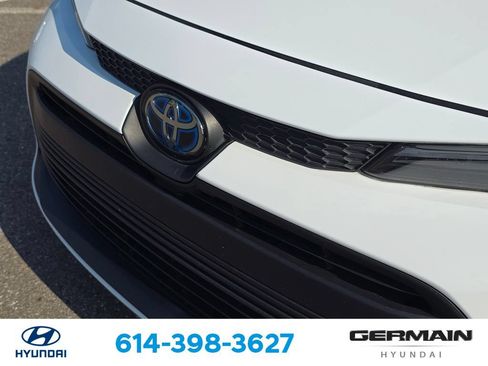 Used 2023 Toyota Corolla LE FWD image 14