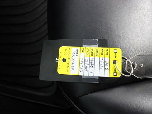 Used 2018 Tesla Model 3 Long Range RWD image 6