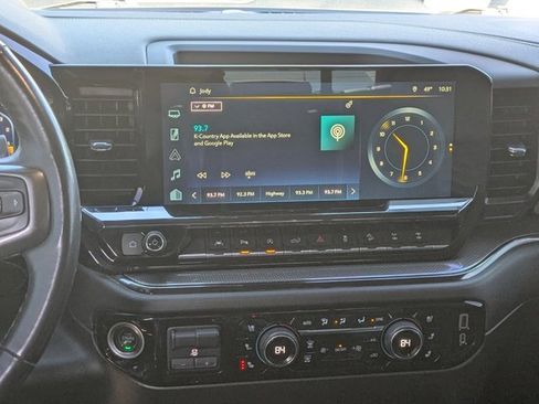 Used 2022 Chevrolet Silverado 1500 ZR2 w/ Technology Package image 16