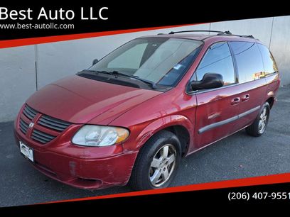 Used 2005 Dodge Caravan SXT w/ Popular Equipment Group