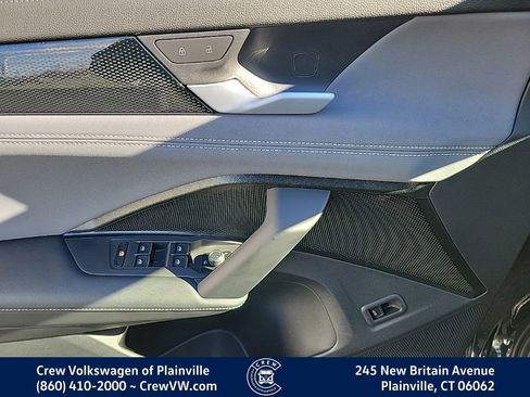 New 2026 Volkswagen Tiguan SE R-Line image 40