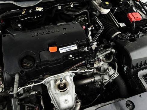 Used 2020 Honda Civic LX image 29