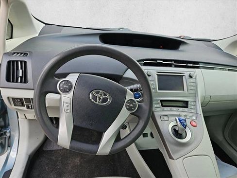 Used 2013 Toyota Prius Two image 16