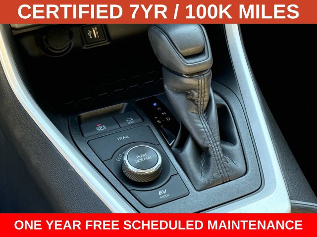 Used 2025 Toyota RAV4 XLE AWD/4WD image 22