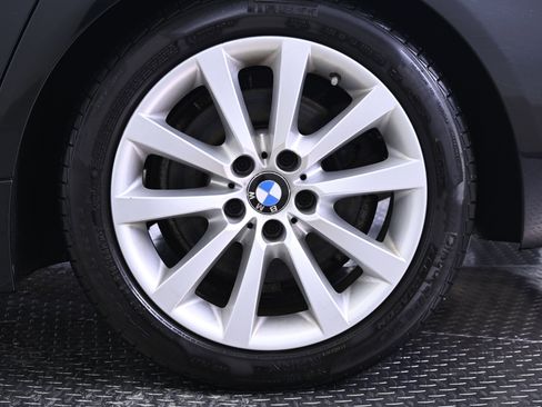 Used 2016 BMW 535i xDrive Sedan image 12