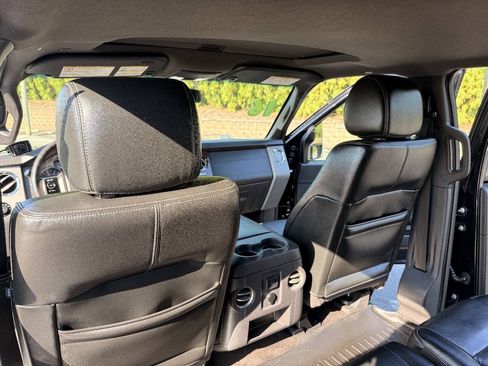 Used 2016 Ford F250 Lariat w/ Lariat Ultimate Package AWD/4WD image 15