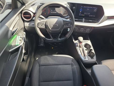 New 2026 Chevrolet Trax RS w/ Driver Confidence Package FWD image 14