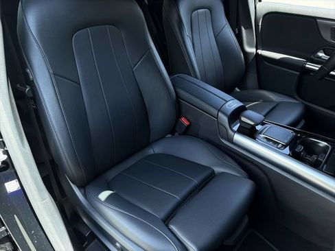 Used 2023 Mercedes-Benz GLA 250 image 34