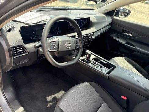 Used 2026 Nissan Sentra SV w/ Floor Mat Package FWD image 18