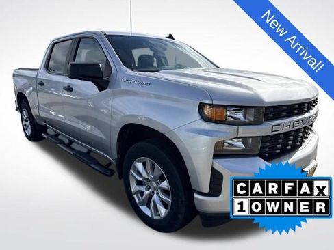 Used 2021 Chevrolet Silverado 1500 Custom AWD/4WD image 1