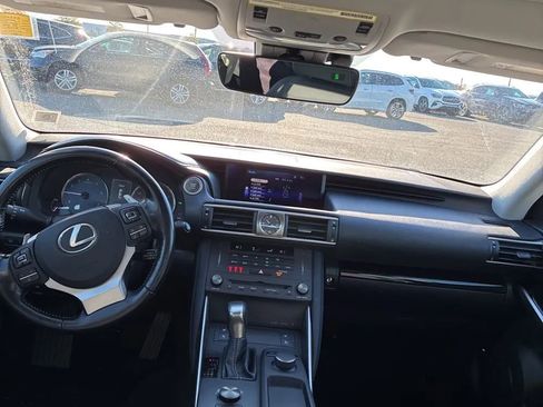 Used 2020 Lexus IS 300 AWD w/ Premium Package image 6
