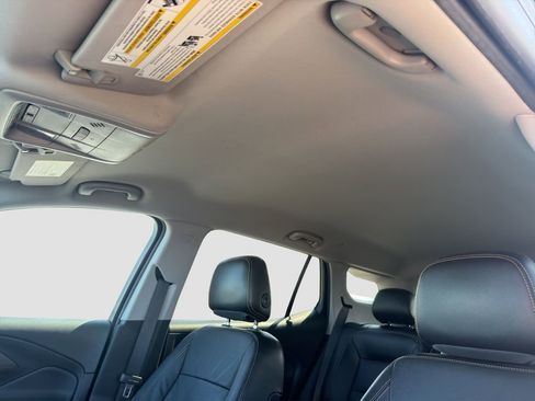 Used 2021 GMC Terrain SLT w/ Infotainment Package II image 24