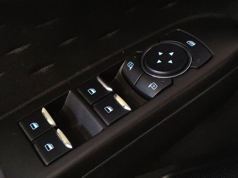 Used 2020 Ford Escape SEL FWD image 27