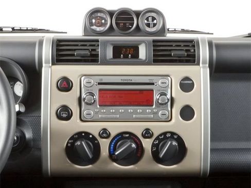Used 2010 Toyota FJ Cruiser 4WD w/ Upgrade Pkg 2 image 9