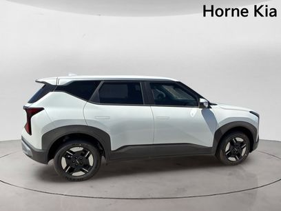 New 2027 Kia Seltos LX