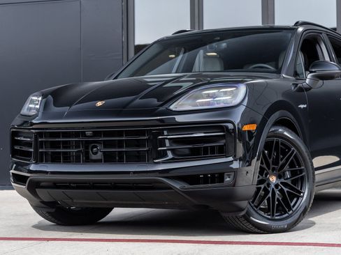 New 2026 Porsche Cayenne E-Hybrid image 7