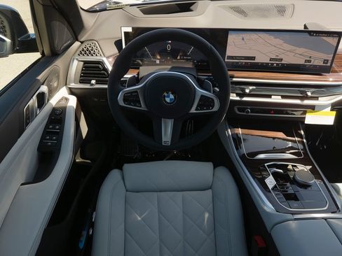 New 2026 BMW X5 sDrive40i w/ M Sport Package RWD image 15