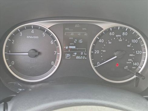 Used 2023 Nissan Kicks S FWD image 11