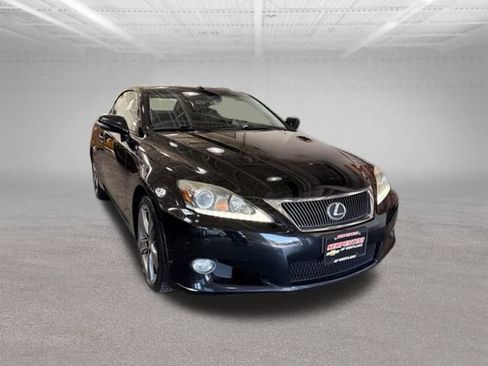 Used 2012 Lexus IS 250C w/ Luxury Pkg RWD image 3